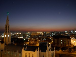 Maputo - Lune hivernale